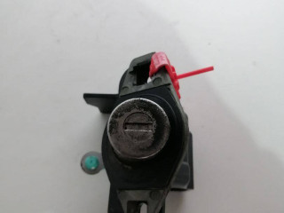 замок багажника Mazda 6 GG 2004, 2.0 л., LF17, бензин, 5МКПП, седан