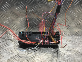 блок предохранителей Mercedes-Benz E-Класс W210/S210 [рестайлинг] 1999, 2.9 л., дизель, МКПП, A0005400172, 05376110