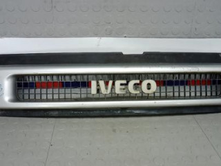 решетка радиатора IVECO Daily 3 поколение 2003, 2.8 л., дизель, микроавтобус