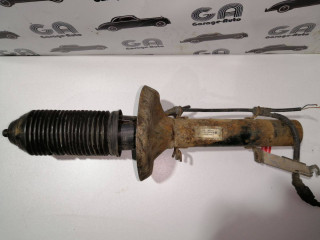 амортизатор передний левый Audi A3 8L [рестайлинг] 2002, 1.9 л., дизель, 5МКПП, черный, хетчбэк 5 дв.