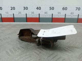 замок капота Honda Civic 7 поколение [рестайлинг] 2004, 1.4 л., МКПП, хетчбэк 3 дв.