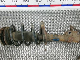 стойка передняя левая Kia Rio 2 поколение 2006, 1.5 л., дизель, МКПП, хетчбэк 5 дв.