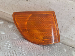 поворотник правый Mercedes-Benz Vito W638 2000, 6R01489