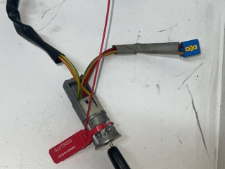 замок зажигания Citroen Xsara Picasso 1 поколение 1999, 1.8 л., 5МКПП, бордо, минивэн