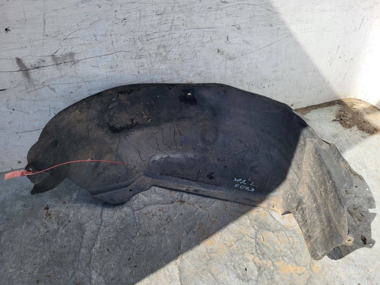 защита арок задняя левая (подкрылок) Ford Mondeo 3 поколение 2002, 2.0 л., дизель, универсал - фото №1