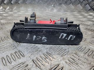 ручка наружная Audi A6 C5 [рестайлинг] 2003, 2.5 л., BDG, дизель, 6МКПП, универсал, 4B0839885