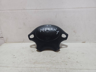 подушка безопасности водителя Renault Megane 1 поколение 1998, 1.6 л., бензин, МКПП, хетчбэк 5 дв., 7700420525C