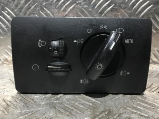 переключатель света Ford Mondeo 3 поколение [рестайлинг] 2005, 1.8 л., бензин, МКПП, хетчбэк 5 дв., 13A024