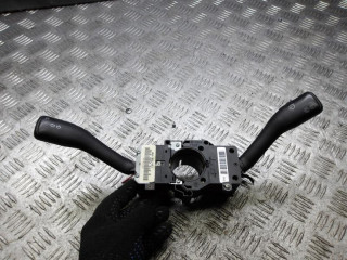 переключатель подрулевой (стрекоза) Volkswagen Golf 3 поколение 2000, 1.6 л., бензин, АКПП, хетчбэк 5 дв., 8L0953513G