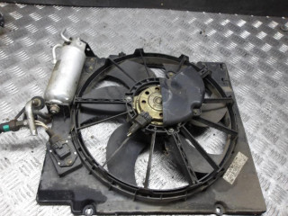 вентилятор радиатора Renault Megane 1 поколение 1999, 1.6 л., бензин, МКПП, хетчбэк 5 дв., 7700421148B