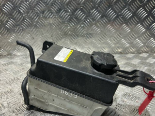 бачок расширительный Hyundai Santa Fe 2 поколение (CM) 2008, 2.2 л., дизель, 5МКПП, внедорожник 5 дв.