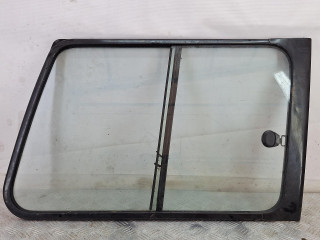 стекло кузовное боковое правое Mitsubishi Pajero 2 поколение [рестайлинг] 1998, 2.8 л., дизель, АКПП