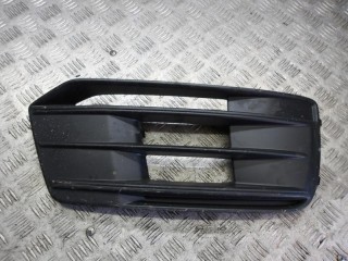 заглушка (решетка) в бампер Audi Q5 FY 2019, 80A807680