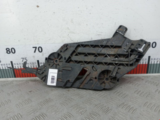 крепление фары левой Skoda Octavia 2 поколение (A5) [рестайлинг] 2009, 1.8 л., МКПП, хетчбэк 5 дв., 1Z0941339