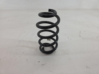 пружина задняя BMW 2 серия Active Tourer F45 2014, 1.5 л., B38 A15 A, бензин, АКПП, black sapphire metallic (475), хетчбэк 5 дв., правый руль, 6866767, 6866771