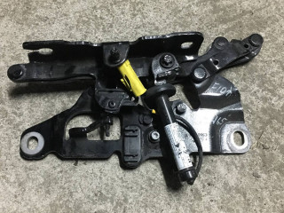 петля капота правая BMW 2016, 2.0 л., B47 D20 A, дизель, АКПП, черный, седан, 7249888, 0589-P1-000095