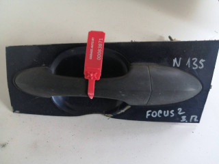 ручка наружная задняя правая Ford Focus 1 поколение [рестайлинг] 2004, 1.8 л., дизель, 5МКПП, универсал