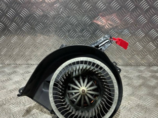 моторчик печки Skoda Fabia 1 поколение (6Y) 2003, 1.9 л., дизель, 5МКПП, серебро, универсал