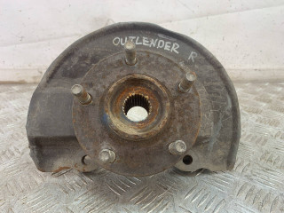 кулак поворотный правый Mitsubishi Outlander 1 поколение 2006, 2.4 л., бензин