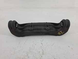 кронштейн редуктора Maserati GranTurismo 1 поколение 2010, 4.2 л., АКПП, правый руль, 3455673