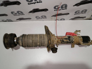 амортизатор передний левый Volkswagen Golf 4 поколение 2001, 1.9 л., дизель, хетчбэк 5 дв.