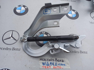 петля капота правая Mercedes-Benz E-Класс W214 2025, 2.0 л., дизель, A2148801400