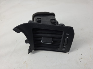 дефлектор обдува салона Nissan Elgrand E52 2017, 3.5 л., VQ35DE, бензин, АКПП, минивэн, правый руль, 687601JB0A