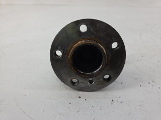 ступица задняя BMW 2 серия Active Tourer F45 2015, 2.0 л., бензин, АКПП, черный, хетчбэк 5 дв., 33416858086, 6858086