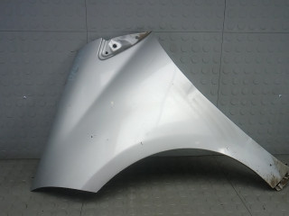 крыло переднее левое Mercedes-Benz A-Класс W169 2008, 1.5 л., бензин, МКПП, хетчбэк 5 дв.