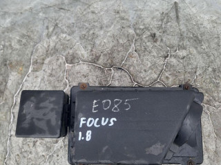 корпус воздушного фильтра Ford Focus 1 поколение 2000, 1.8 л., бензин, 5МКПП, хетчбэк 5 дв.