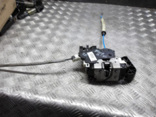 замок двери задней правой Mercedes-Benz B-Класс W246 [рестайлинг] 2017, 1.5 л., дизель, АКПП, хетчбэк 5 дв., A2040085999