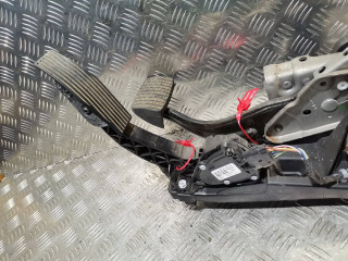 педаль Chevrolet Equinox 3 поколение 2020, 1.5 л., бензин, АКПП, внедорожник 5 дв., передний привод