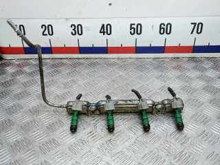 топливная рампа Toyota Prius 2 поколение XW20 [рестайлинг] 2007, 1.5 л., бензин, АКПП, хетчбэк 5 дв., 2381421072