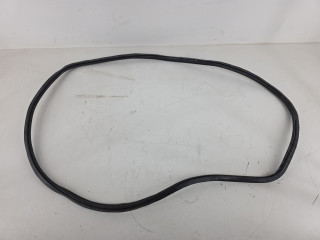 уплотнитель двери Audi A4 B8 [рестайлинг] 2014, 1.8 л., бензин, 8K0831721E