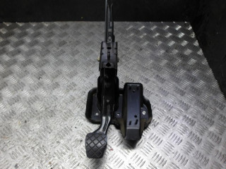 педаль тормоза Volkswagen Golf 3 поколение 2000, 1.9 л., дизель, МКПП, хетчбэк 5 дв.