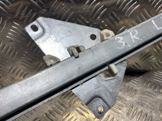 стеклоподъемник электрический задний правый Mitsubishi Carisma 1 поколение 1999, 1.8 л., бензин, 5МКПП, бронза, хетчбэк 5 дв.