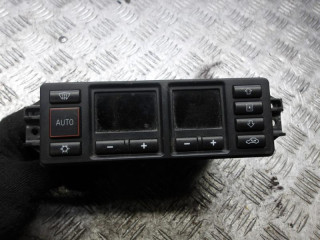 блок управления печки / климат-контроля Audi A4 B5 1999, 2.5 л., дизель, МКПП, универсал, 8L0820043D