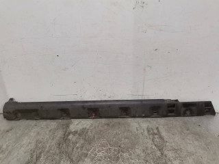 накладка на порог Dacia Sandero 2 поколение 2013, 1.6 л., бензин, 5МКПП