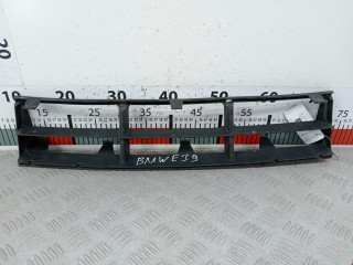 заглушка (решетка) в бампер BMW 5 серия E39 1996, 51118235671