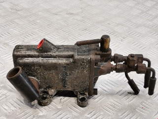 цилиндр подъёма кабины Renault Midlum 1 поколение 2002, 4.2 л., МКПП, 5010316436