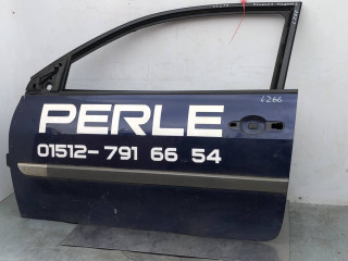 дверь передняя левая Renault Megane 2 поколение 2003, 1.6 л., бензин, 5МКПП, хетчбэк 3 дв.