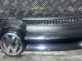решетка радиатора Volkswagen Golf Plus 1 поколение 2005, 1.9 л., BKC, дизель, 5МКПП, хетчбэк 5 дв. - фото №3