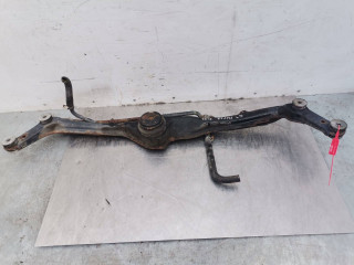 балка подвески передняя (подрамник) Volkswagen Golf 3 поколение 1994, 1.4 л., бензин, 5МКПП