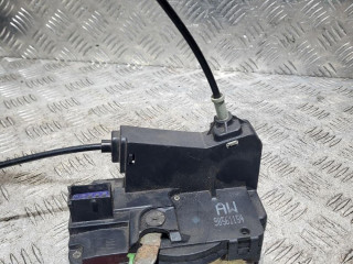 замок двери передней правой Opel Astra G 1999, 1.6 л., X 16 XEL, бензин, 5МКПП, универсал, AW90561154