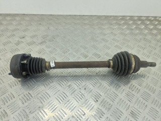 полуось передняя левая (приводной вал, ШРУС) Skoda Octavia 1 поколение [рестайлинг] 2003, 1.6 л., бензин