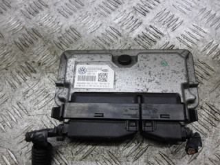 блок управления двигателем Skoda Fabia 1 поколение [рестайлинг] 2007, 1.4 л., бензин, МКПП, универсал, 03C906024AB