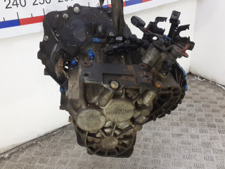 КПП механическая (МКПП) Kia Sportage 2 поколение 2008, 2.0 л., дизель, МКПП, внедорожник 5 дв., DDC4WD