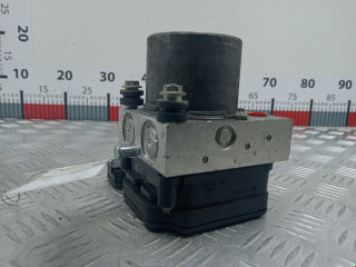 блок ABS Mazda CX-3 1 поколение DK 2015, 1.5 л., МКПП, внедорожник 5 дв., D1Y3437A0D