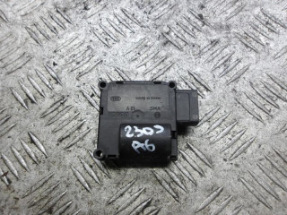 моторчик заслонки печки Audi A6 C5 [рестайлинг] 2004, 3.2 л., бензин, МКПП, седан, 4F0820511A