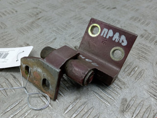 петля двери Peugeot 406 1 поколение [рестайлинг] 2000, 2.0 л., МКПП, седан